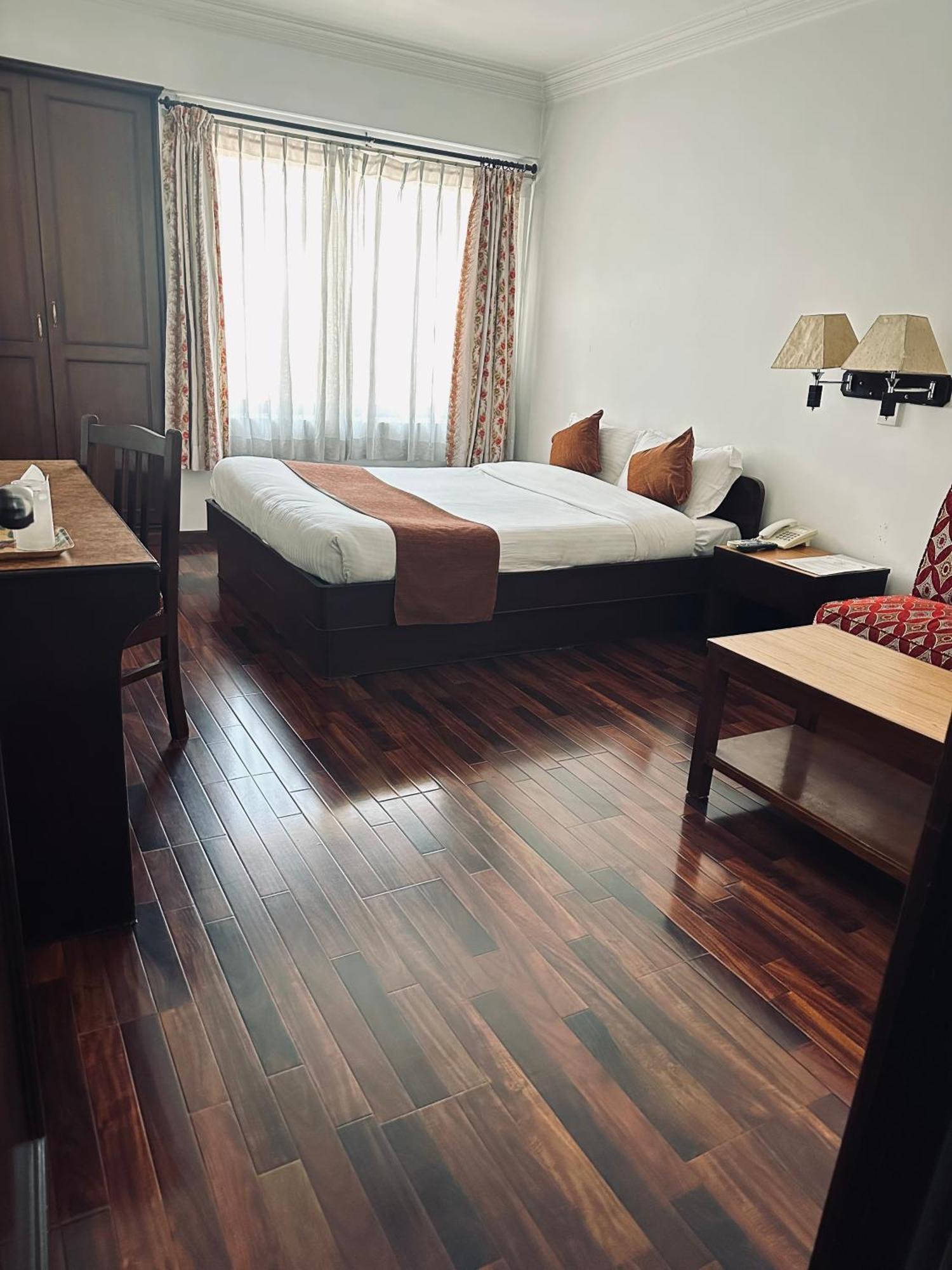 Fuji Hotel Kathmandu Exterior foto
