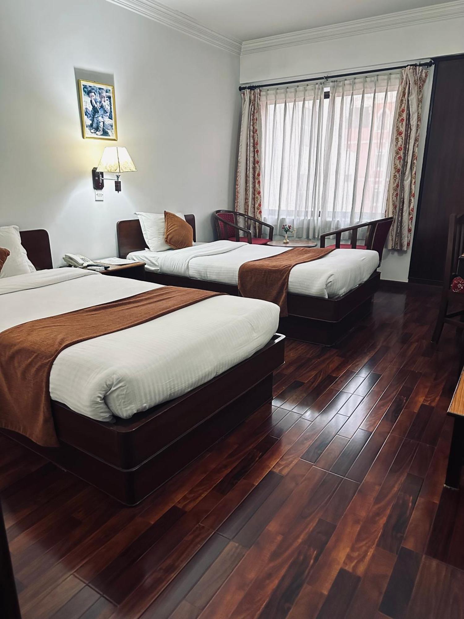 Fuji Hotel Kathmandu Exterior foto