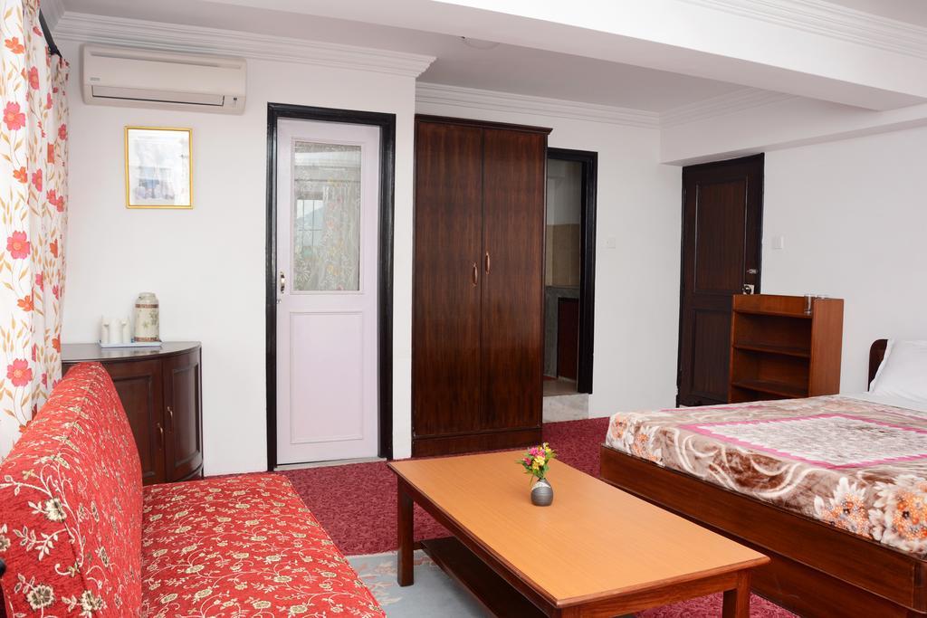 Fuji Hotel Kathmandu Exterior foto