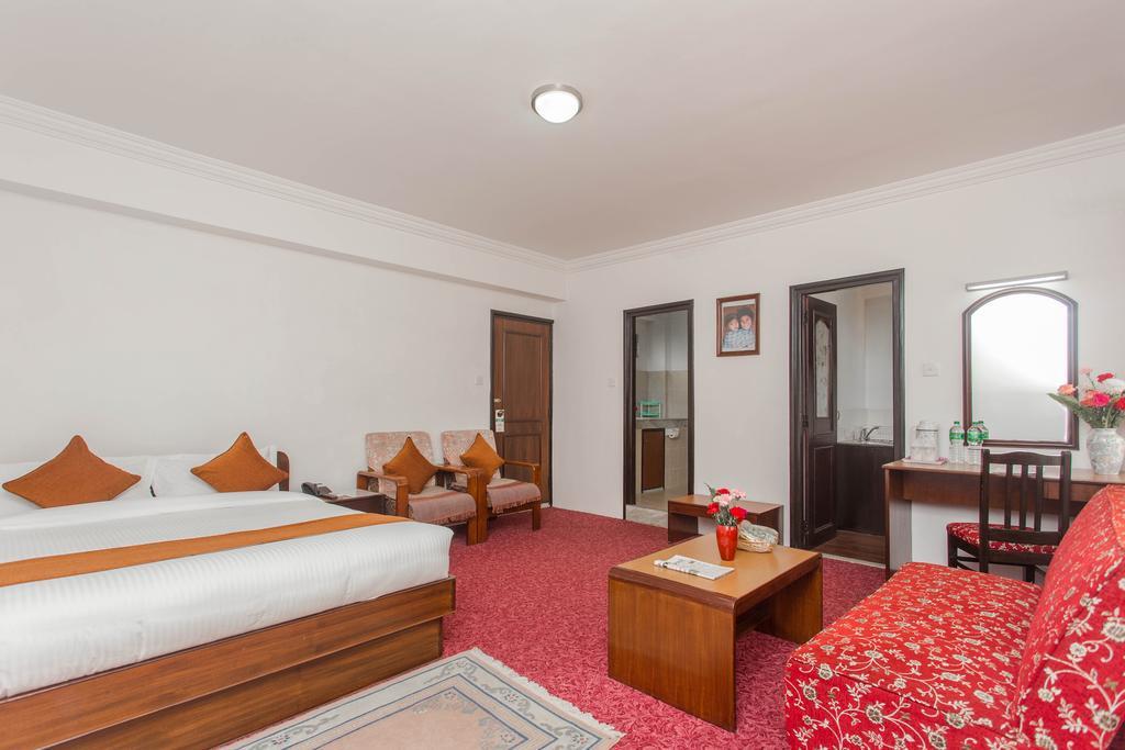 Fuji Hotel Kathmandu Exterior foto