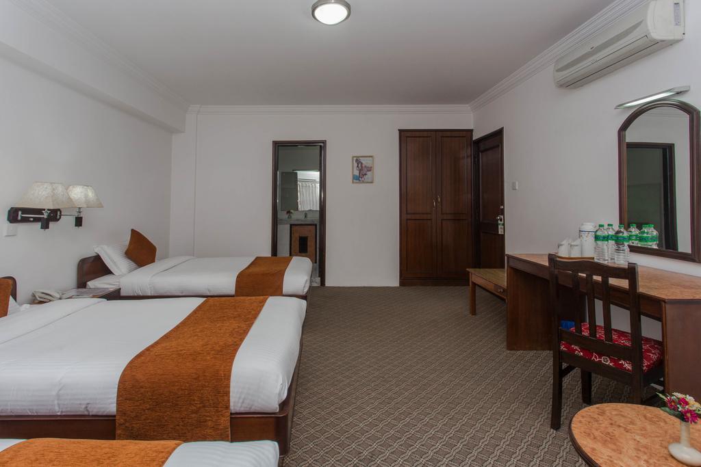Fuji Hotel Kathmandu Exterior foto