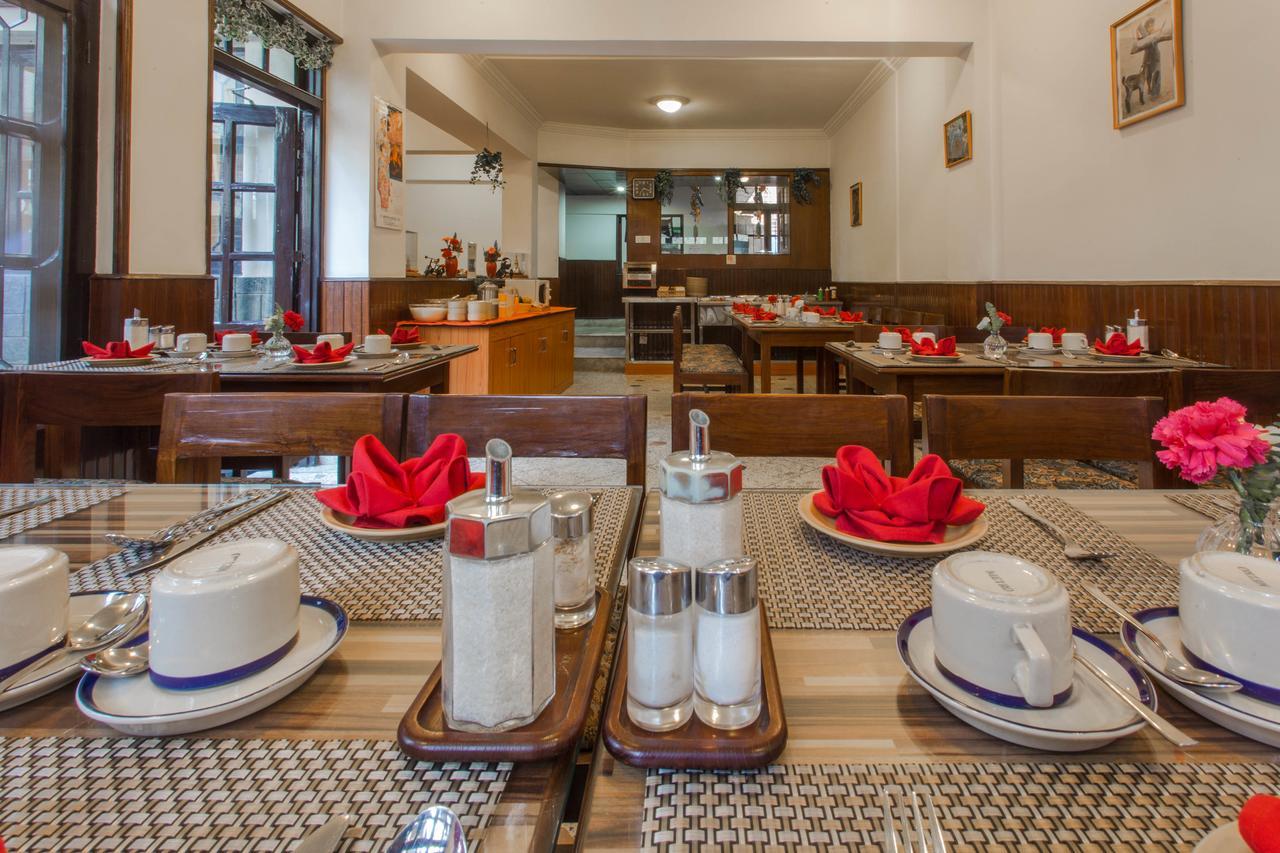 Fuji Hotel Kathmandu Exterior foto